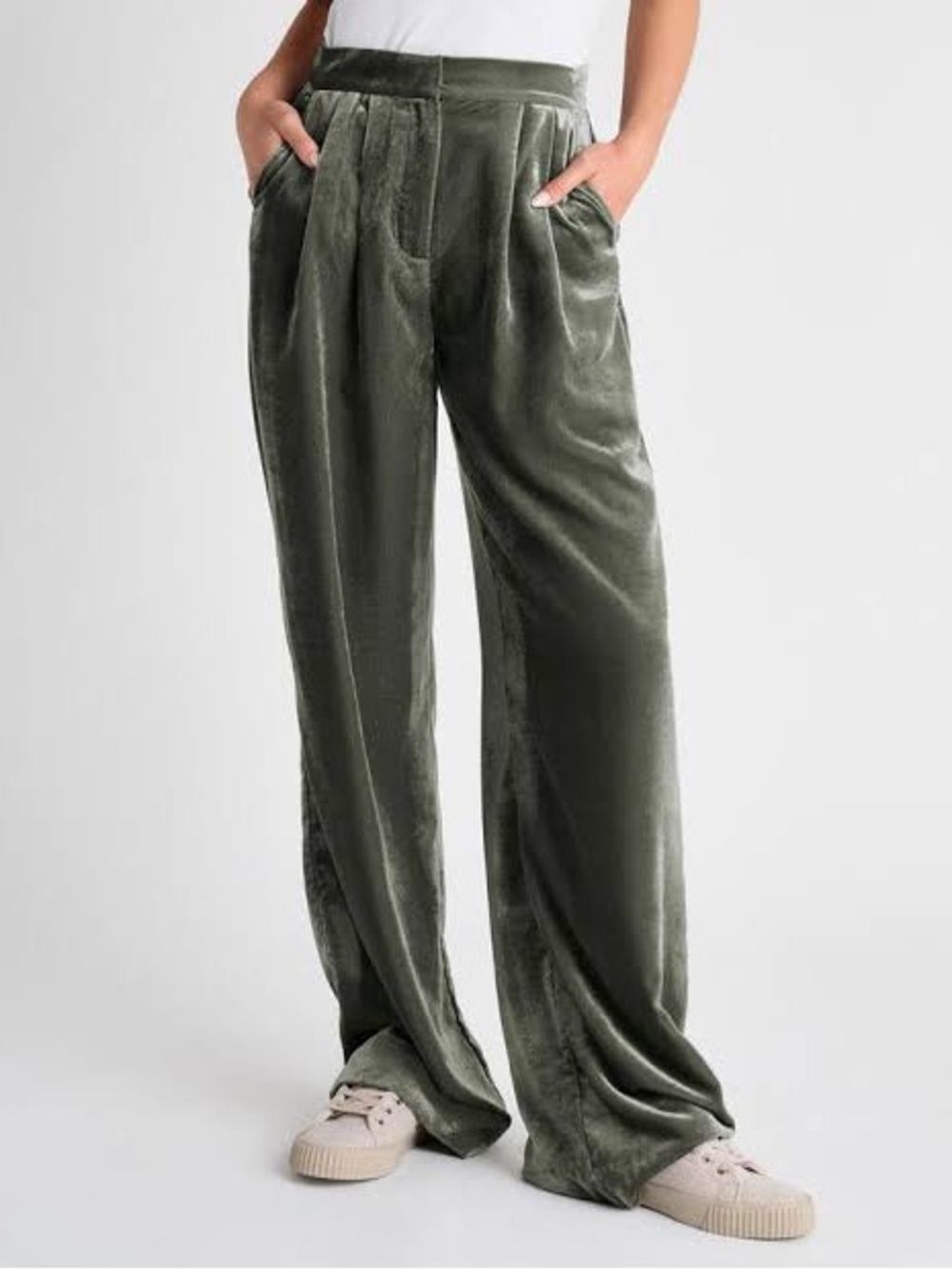 Splendid Irene Velvet Pant in Lead Size 4